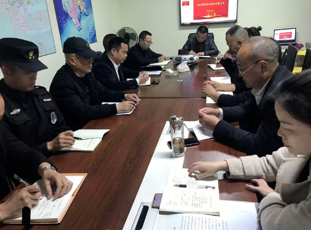 開班務(wù)會的重要意義!